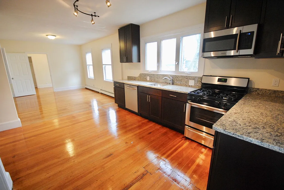 Building Photo - 15 Taylor St #1L