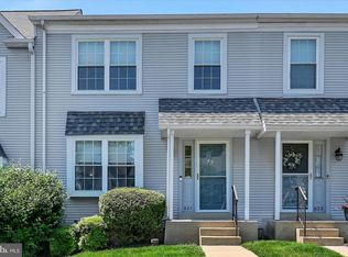 621 Kenney Ln, Brookhaven, PA 19015