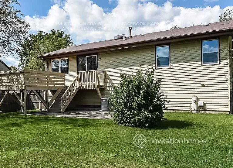 1307 Foxcroft Dr — Photo 13