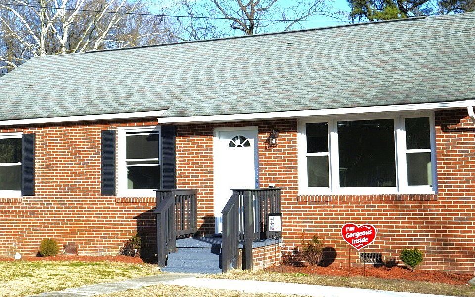 1st image of 21321 Warren Ave