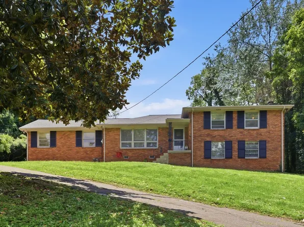 461 Manley Dr, Nashville, TN 37220