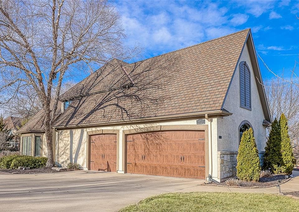 3720 W 154th St, Overland Park, KS 66224 Zillow