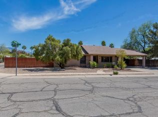 6290 N Saffron Rd, Tucson, AZ 85741