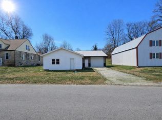 608 W 2nd St, Washington, IN