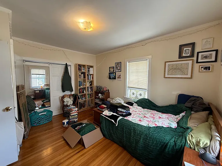 25 Knapp St #3 — Photo 2