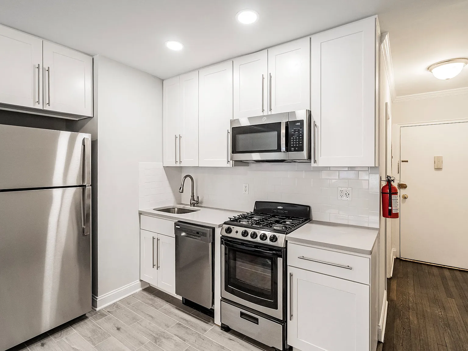 117 Vose Avenue Apartments — Photo 4