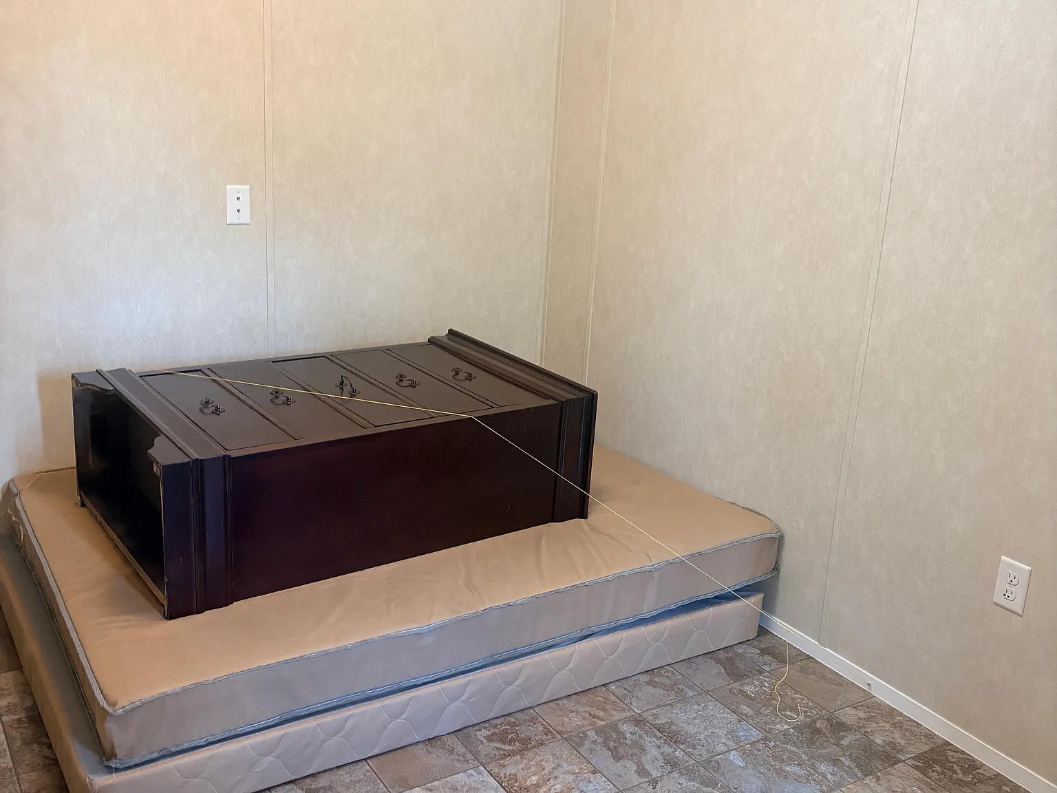 3 bed, 1152 sqft, $1,250 — Photo 3