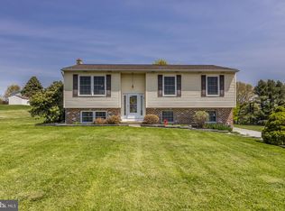 176 Swinehart Rd, Coatesville, PA 19320
