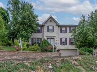 3301 Woodwind Dr, Clairton, PA 15025