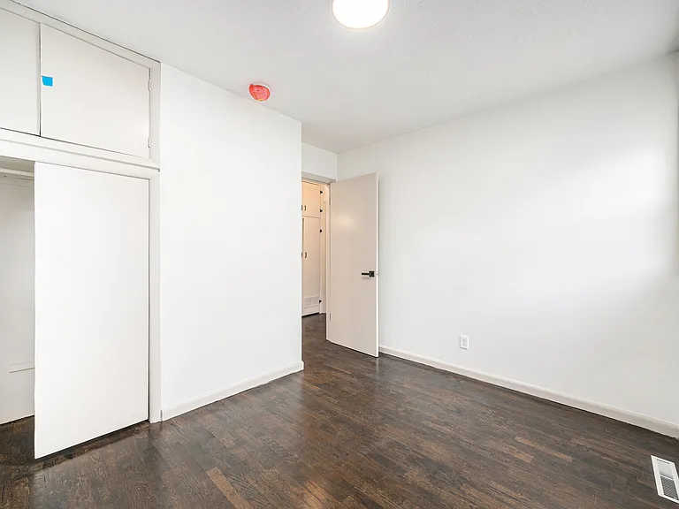 5145 N Corrington Ave — Photo 12