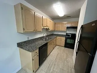 71 Olde Cypress Cir — Photo 6
