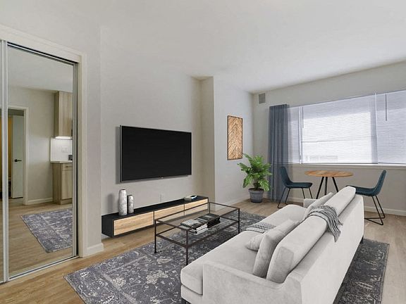 4th image of 450 28th St #450-103