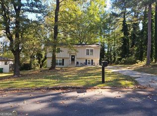 1820 Glenhaven Cir, Decatur, GA 30035