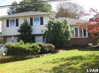 4 Northgate Blvd, Easton, PA 18045