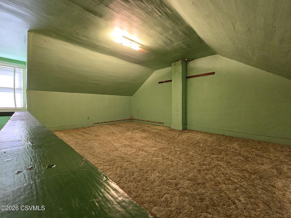 2nd image of 44 Wiggan St