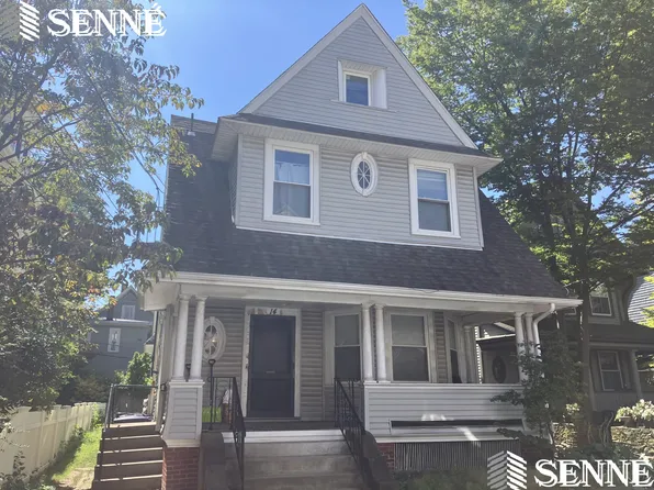 15 Prentiss St #2, Cambridge, MA 02140