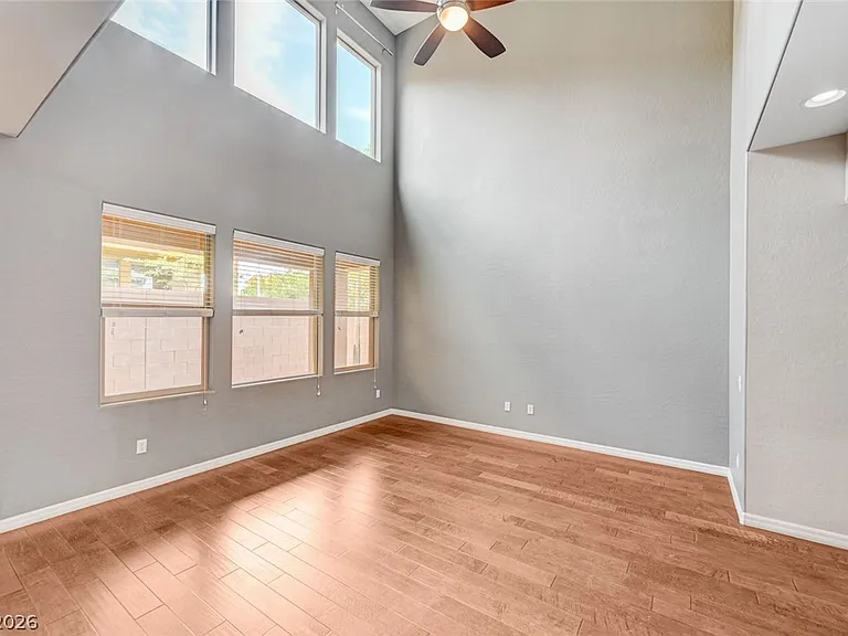11234 Almador Vista Ct — Photo 12