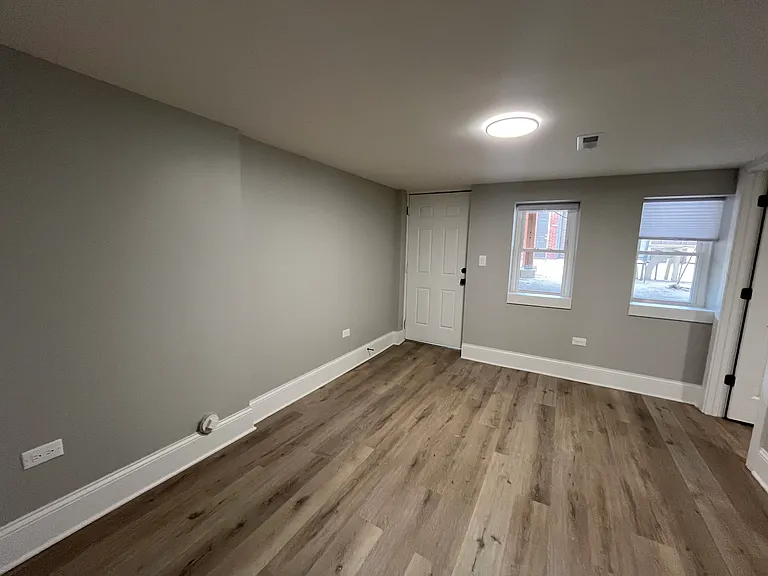 4050 N Richmond St #B — Photo 4