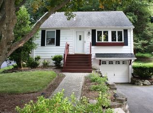 3 Tourne Rd, Boonton, NJ 07005