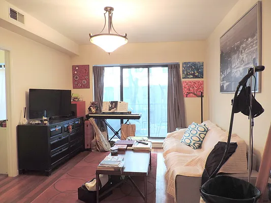 Rented by J Misrahi Realty Corp | media 4