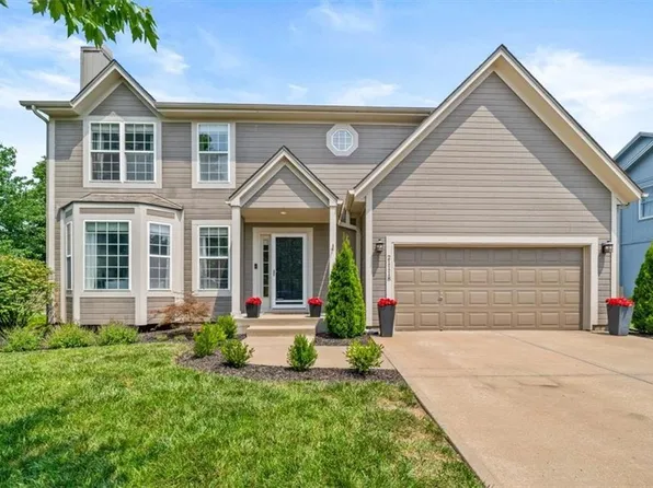21118 W 98th St, Lenexa, KS 66220