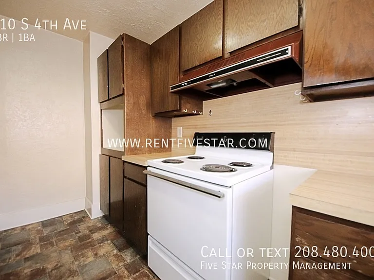 810 S 4th Ave — Photo 7