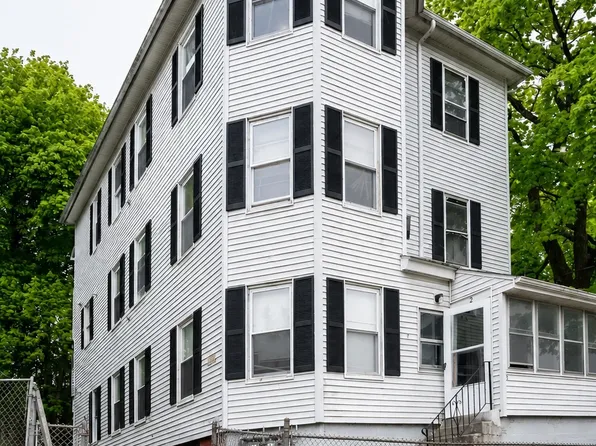 2 E Kendall St, Worcester, MA 01605