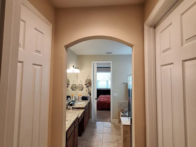 11825 Padua Ln — Photo 14