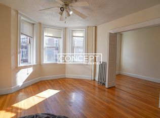 5 Barrows St #1CP, Allston, MA 02134