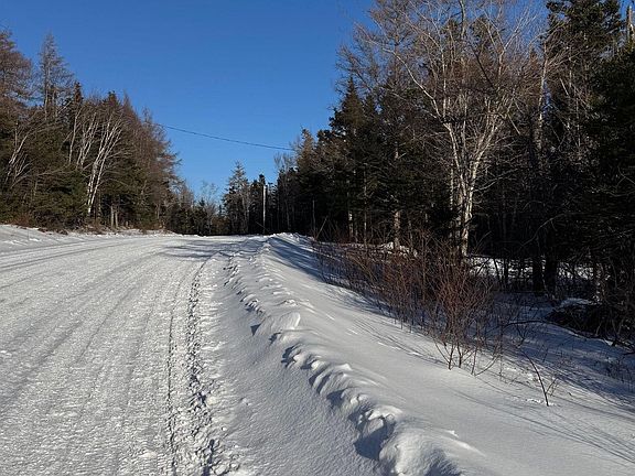 5th image of Walkerville Rd