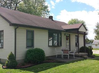 9 W 42nd St, Anderson, IN 46013
