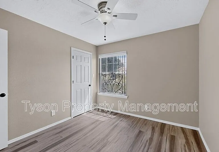 1409 Stoneway Dr NW — Photo 19