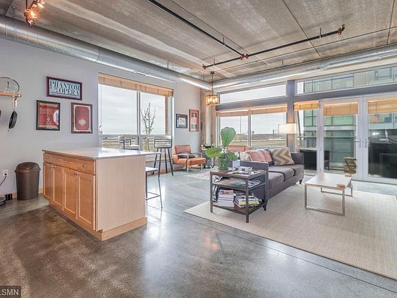 3rd image of 710 N 4th St #W300