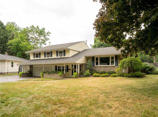 201 Southampton Dr, Rochester, NY 14616