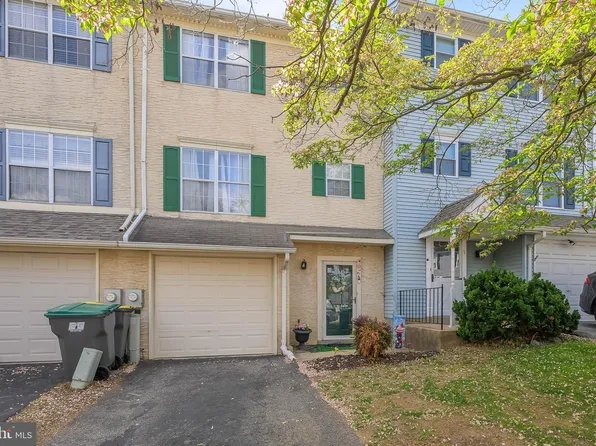 7 Ingrid Ct, Wilmington, DE 19808