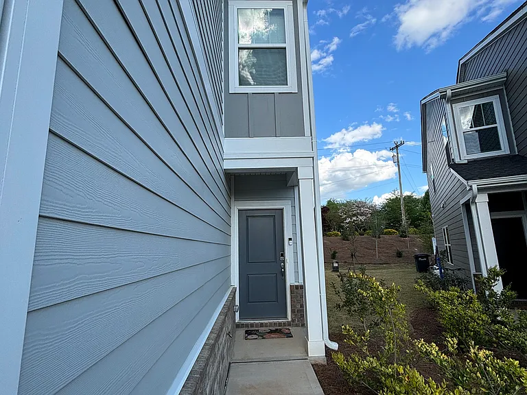 1754 Braemar Village Dr — Photo 8