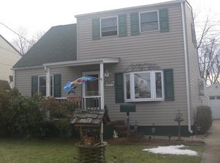 111 Wagner St, Edison, NJ 08837