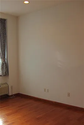 Rented by Kian Realty | media 20