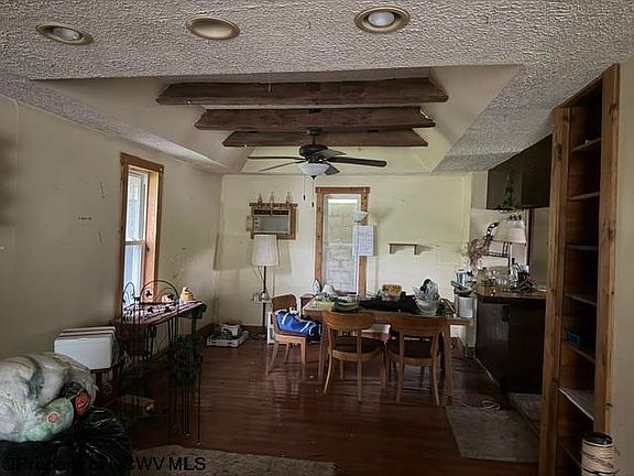 2nd image of 336 Mountaineer Rd