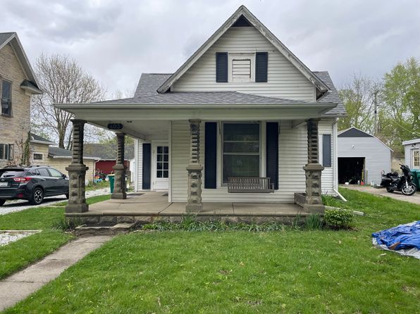 403 Main St