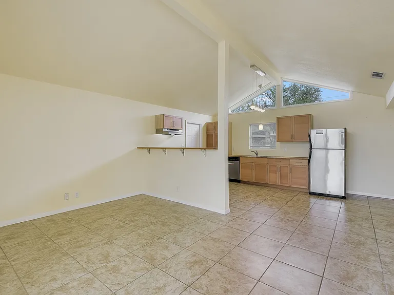 227 Shin Oak Dr — Photo 5