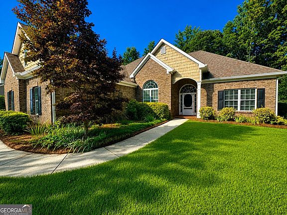 5th image of 1049 Monticello Dr