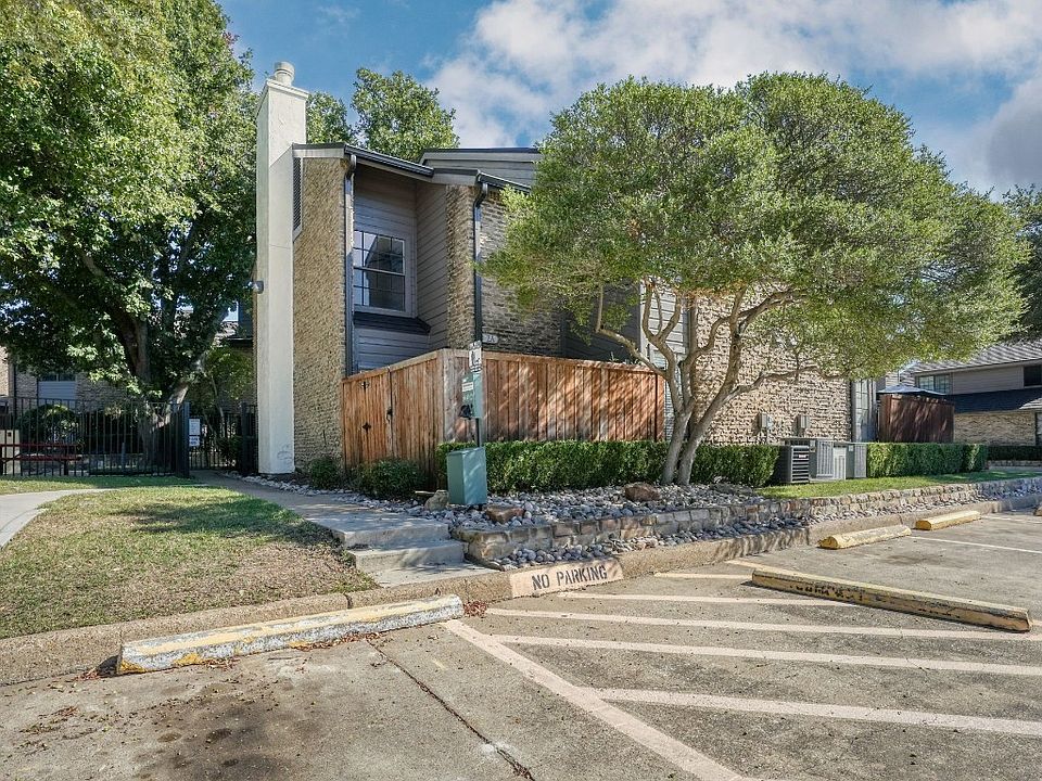 1st image of 333 Melrose Dr APT 2A