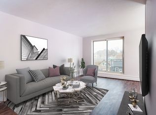15 Ford St, Hamilton, ON L8N 2P4