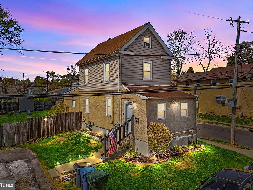 1st image of 1578 Prospect Ave