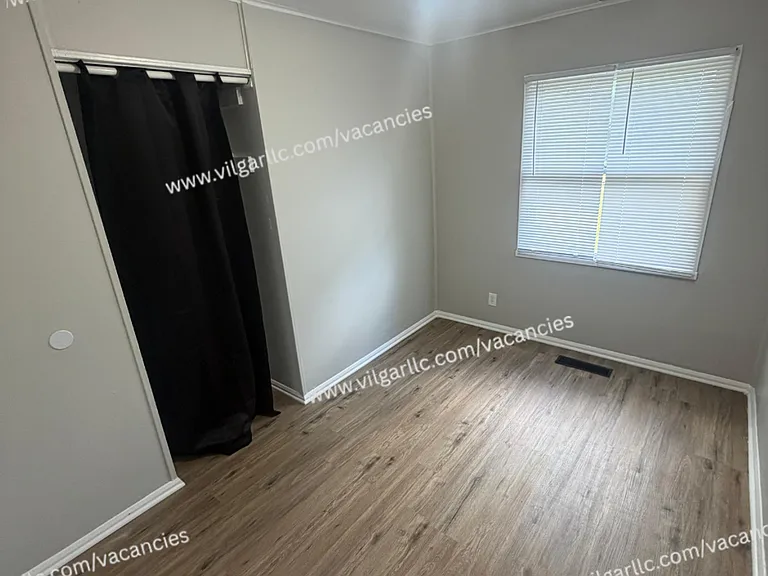4049 Tennessee St — Photo 8
