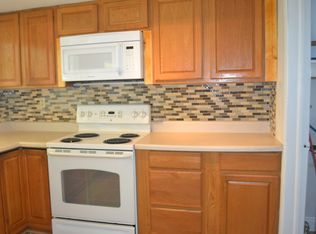 4199 NW 52nd Ave, Lauderdale Lakes, FL 33319