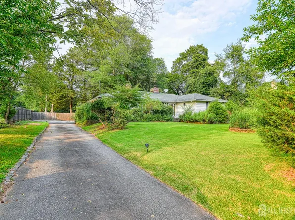 1501 Old Hamilton St, Somerset, NJ 08873