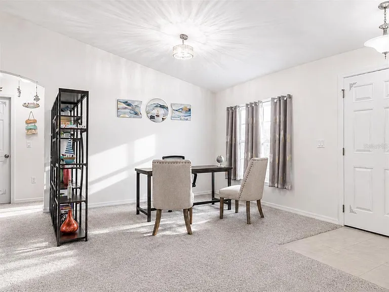 18 Bishop Ln — Photo 11