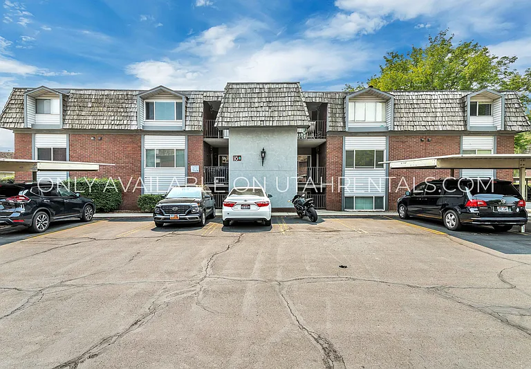 1671 Hickory Ln — Photo 19